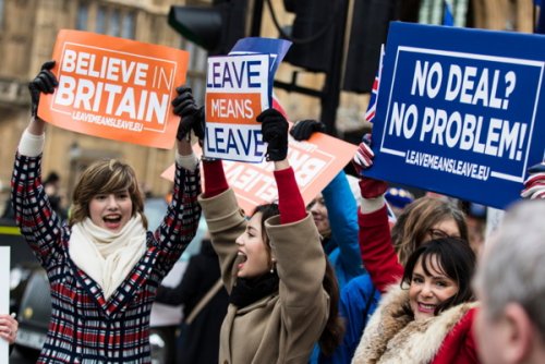Londres, Royaume-Uni - 15 janvier 2019 ; Des supporters du Brexit, des...