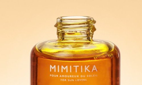 Pour sa première gamme de soins Mimitika choisit un flacon Bormioli Luigi