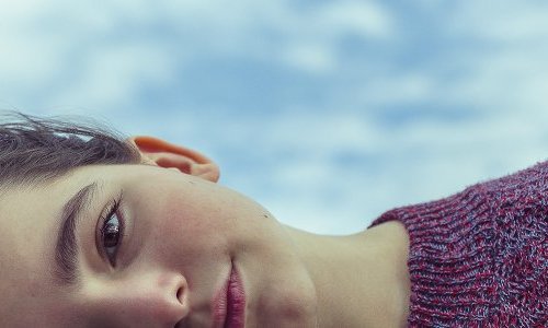 Connecter peau et bien-être grâce aux innovations cosmétiques